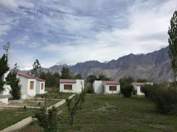 Hundar Himalayan Eco Resort מראה חיצוני תמונה